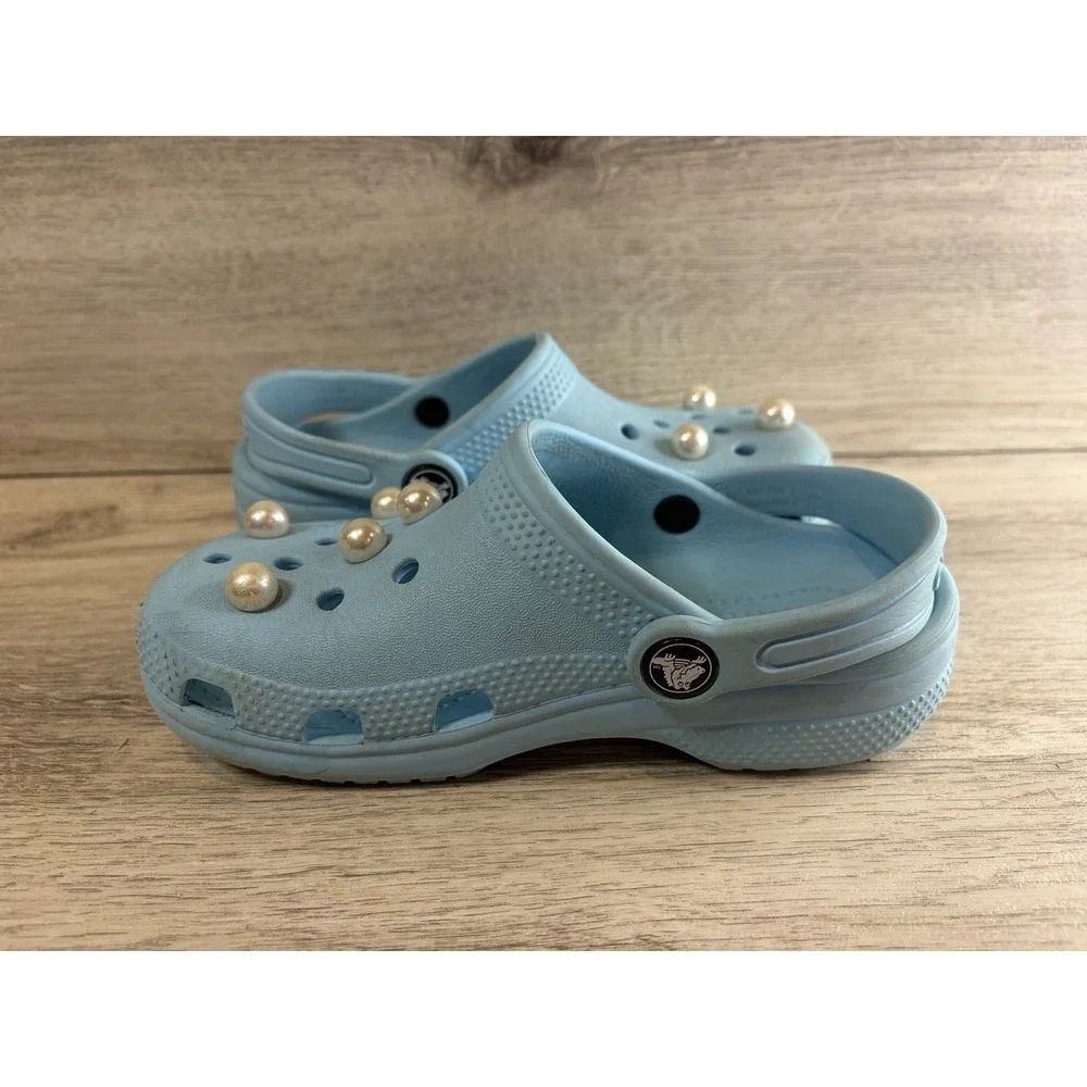 CROCS clogs slip